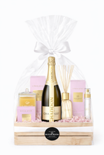 Load image into Gallery viewer, Glasshouse HAMPERS with or with out Champagne