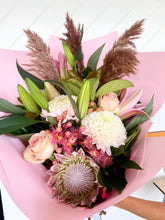 Load image into Gallery viewer, Starting from - Custom Bouquets