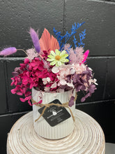 Load image into Gallery viewer, PETITE DRIED CERAMIC