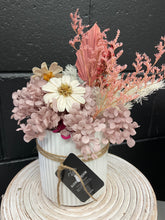 Load image into Gallery viewer, PETITE DRIED CERAMIC