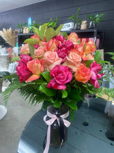 Load image into Gallery viewer, Starting from - Custom Bouquets