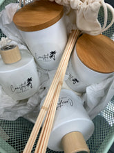 Load image into Gallery viewer, Coastal Home &amp; Body HAMPER
