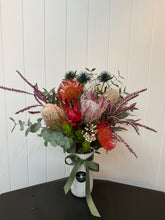 Load image into Gallery viewer, Wildflowers VESSEL

