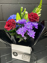 Load image into Gallery viewer, Median Mixed Blooms Box
