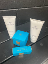 Load image into Gallery viewer, Midnight in Milan Giftsets
