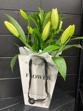Load image into Gallery viewer, Flower Bag Oriental Lillies
