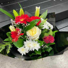 Load image into Gallery viewer, Festive Christmas Bqt
