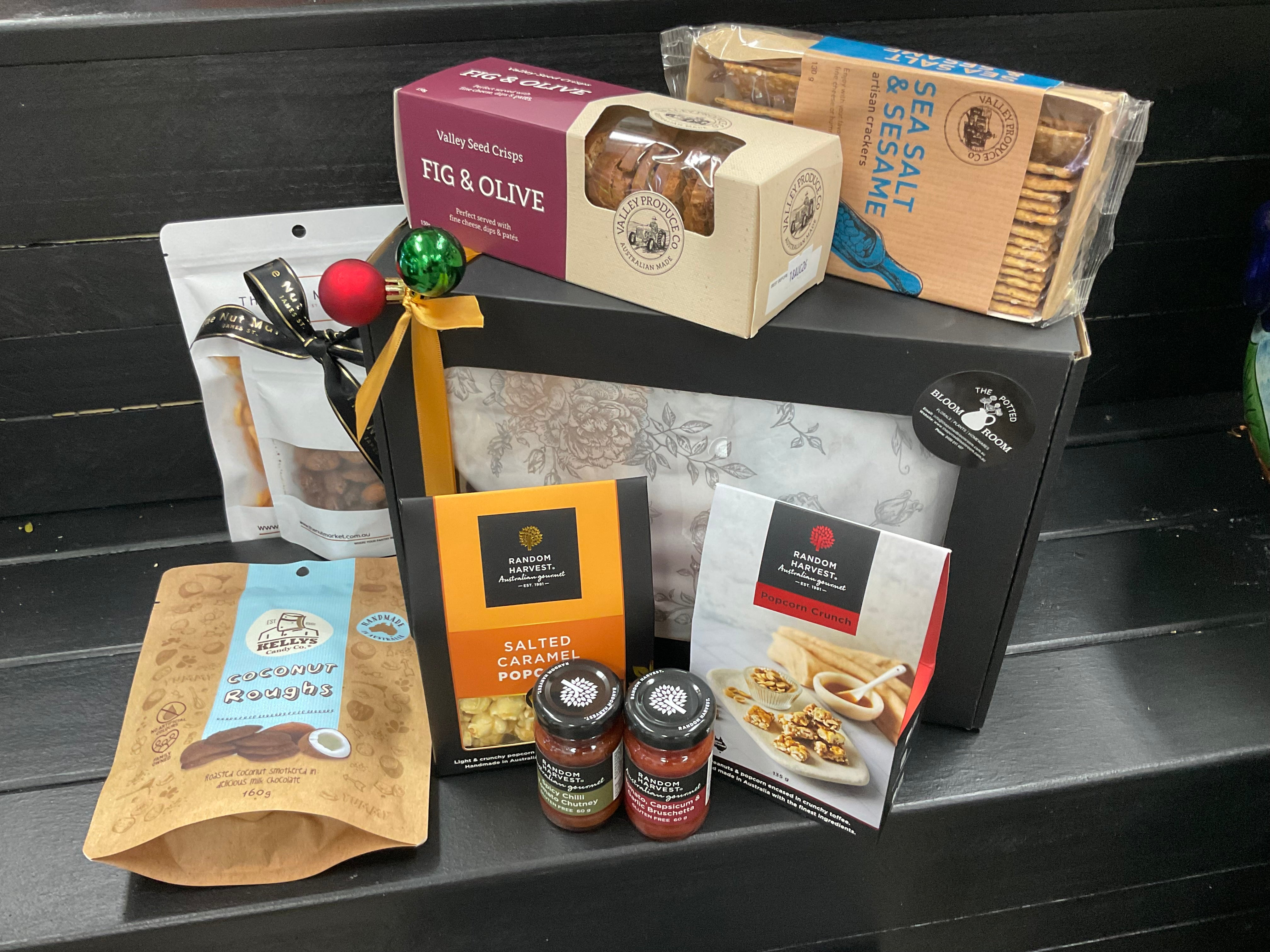 Nibbly Christmas Hamper