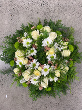 Load image into Gallery viewer, Wreath -White &amp; Greens
