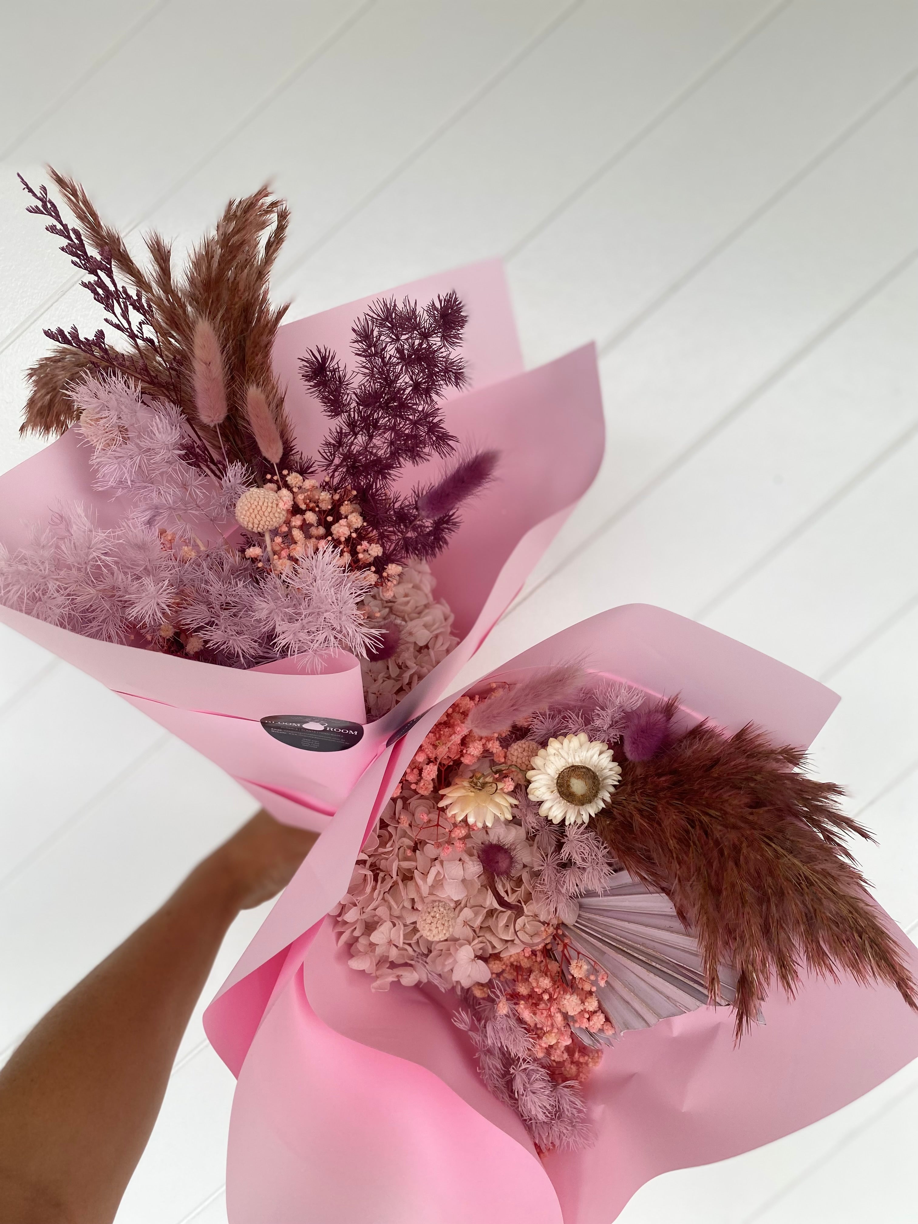 Dried FLOWER BOUQUET